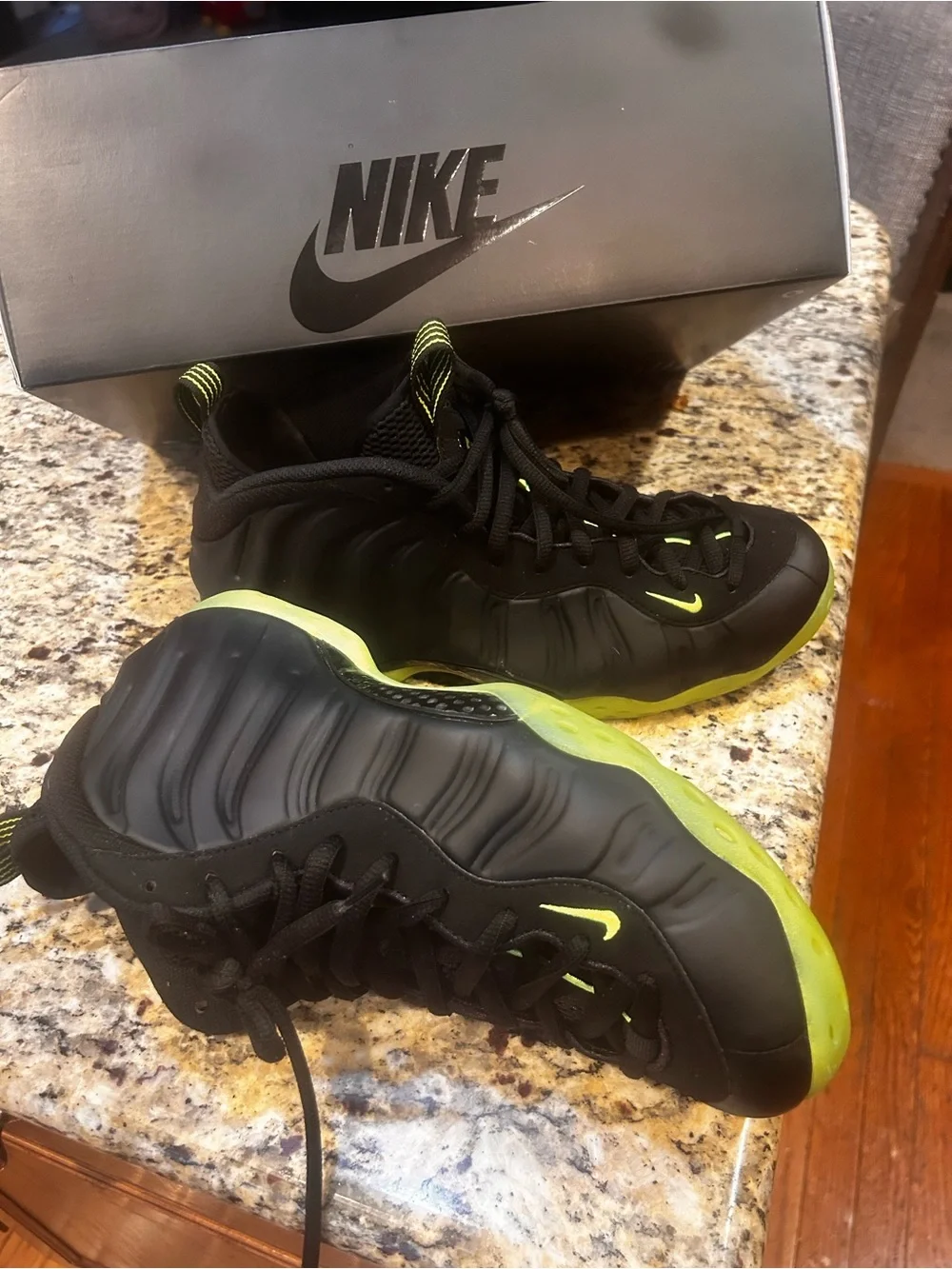 AIR FOAMPOSITE ONE Nike Men’s  Black with Neon Green Accent Athletic Sneakers